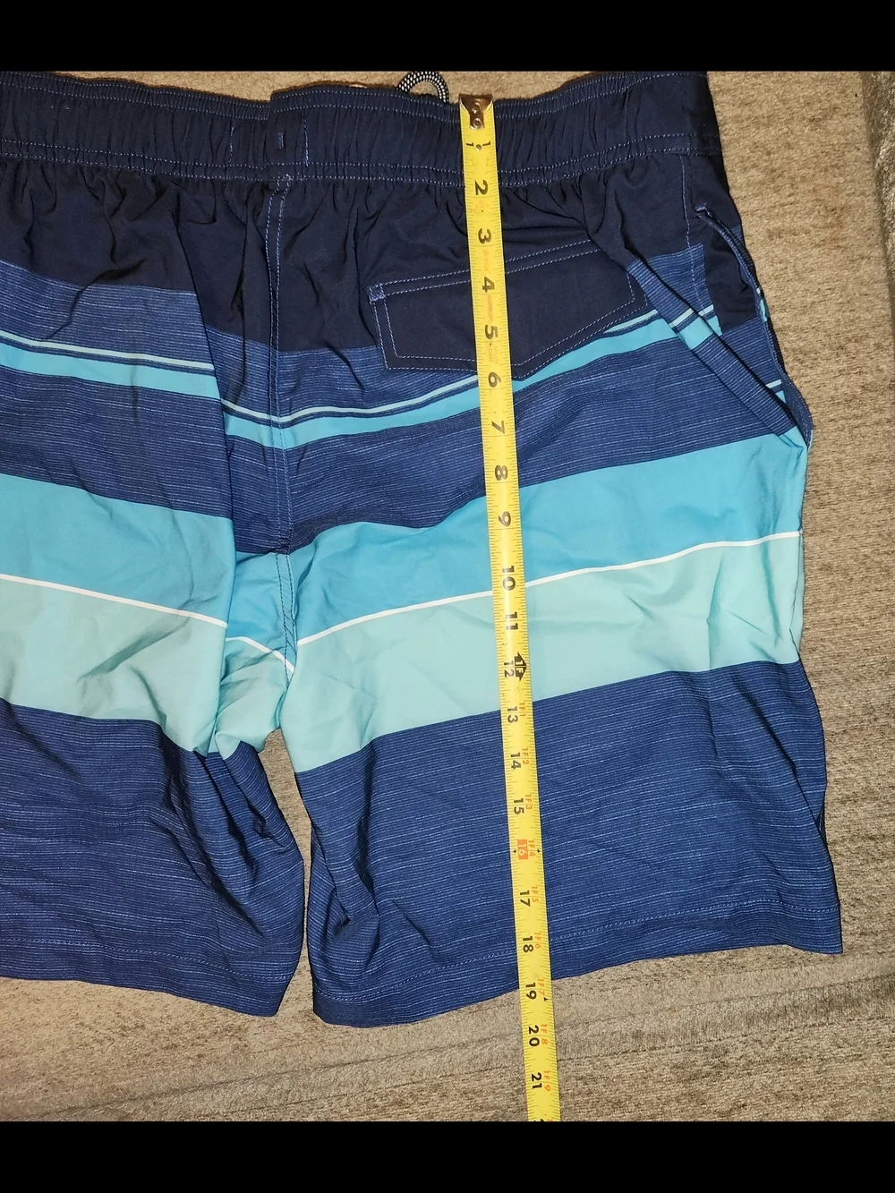 Trinity Coast's Men's Navy and Aqua Striped 9